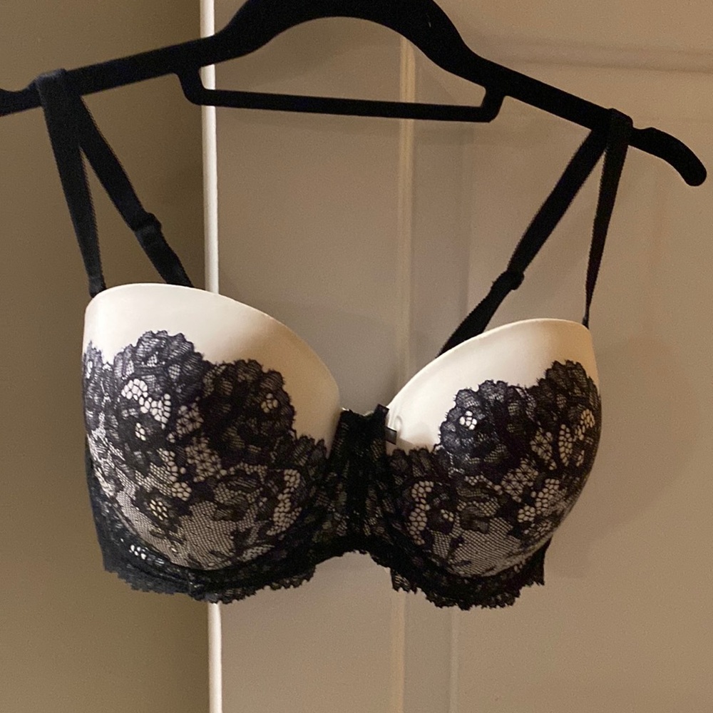 Victorias Secret barely used Dream Angels multi option straps